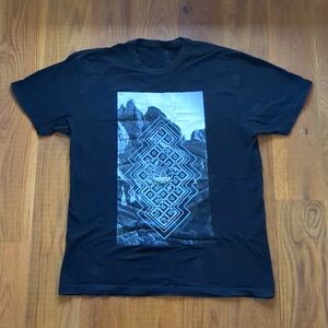 Adidas Large Black Shirt